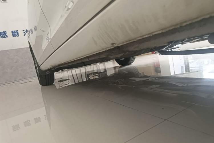Used Volkswagen Santana 2017 Haval H6 1.6L Automatic Fashion Edition Left Side Sill