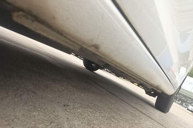 Used Volkswagen Santana 2017 Haval H6 1.6L Automatic Fashion Edition Left Side Sill