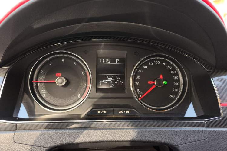 Used Volkswagen Santana 2017 Haval H9 1.6L Automatic Comfort Edition Odometer Close Up