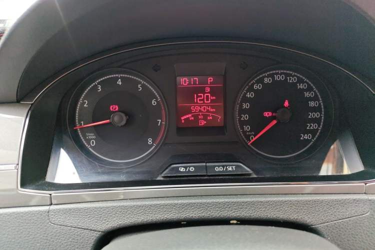 Used Volkswagen Santana 2017 Haval H6 1.6L Automatic Fashion Edition Odometer Close Up