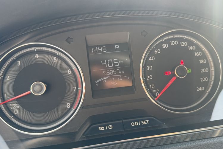 Used Volkswagen Santana 2017 Haval H9 1.6L Automatic Comfort Edition Odometer Close Up