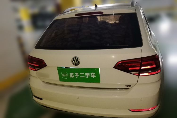 Used Volkswagen Santana 2017 Haval H9 1.6L Automatic Comfort Edition Rear