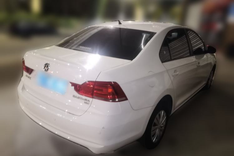 Used Volkswagen Santana 2017 Haval H6 1.6L Automatic Fashion Edition Rear Right 45 Deg