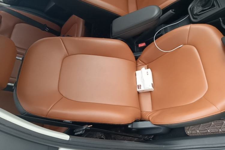 Used Volkswagen Santana 2017 Haval H6 1.6L Automatic Fashion Edition Right Front Seat