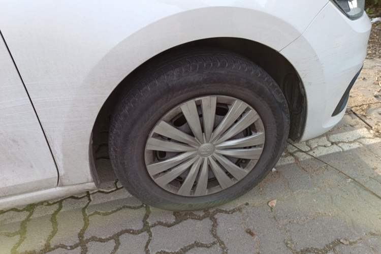 Used Volkswagen Santana 2017 Haval H6 1.6L Automatic Fashion Edition Right Front Wheel Hub