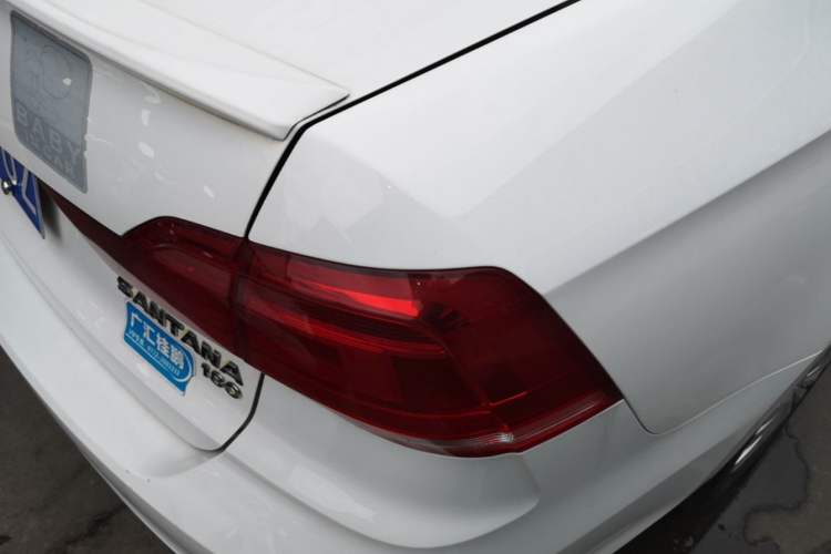 Used Volkswagen Santana 2017 Haval H6 1.6L Automatic Fashion Edition Right Rear Taillight