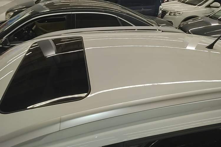 Used Volkswagen Santana 2017 Haval H9 1.6L Automatic Comfort Edition Roof