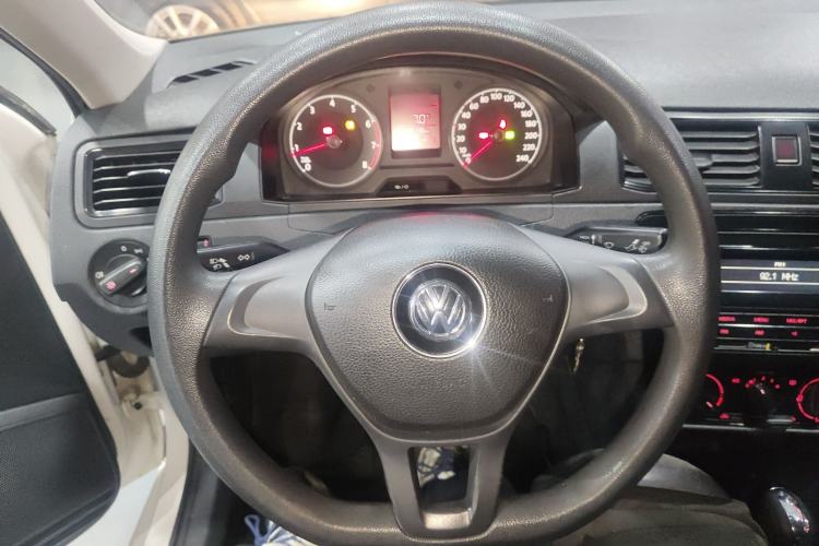 Used Volkswagen Santana 2017 Haval H6 1.6L Automatic Fashion Edition Steering Wheel