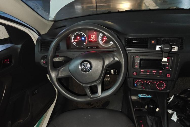 Used Volkswagen Santana 2017 Haval H6 1.6L Automatic Fashion Edition Steering Wheel