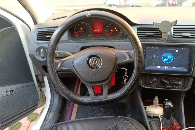 Used Volkswagen Santana 2017 Haval H6 1.6L Automatic Fashion Edition Steering Wheel