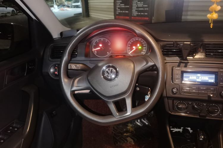 Used Volkswagen Santana 2017 Haval H6 1.6L Automatic Fashion Edition Steering Wheel