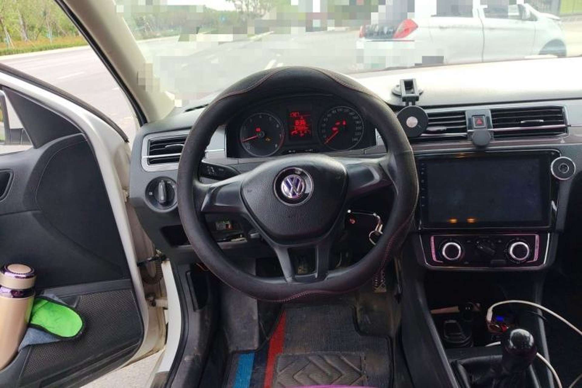 Used Volkswagen Santana 2017 HaoNa 1.4L Manual Fashion Edition Steering Wheel