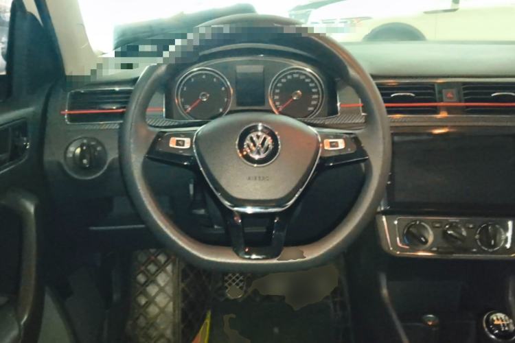 Used Volkswagen Santana 2017 Haval H9 1.6L Manual Comfort Edition Steering Wheel