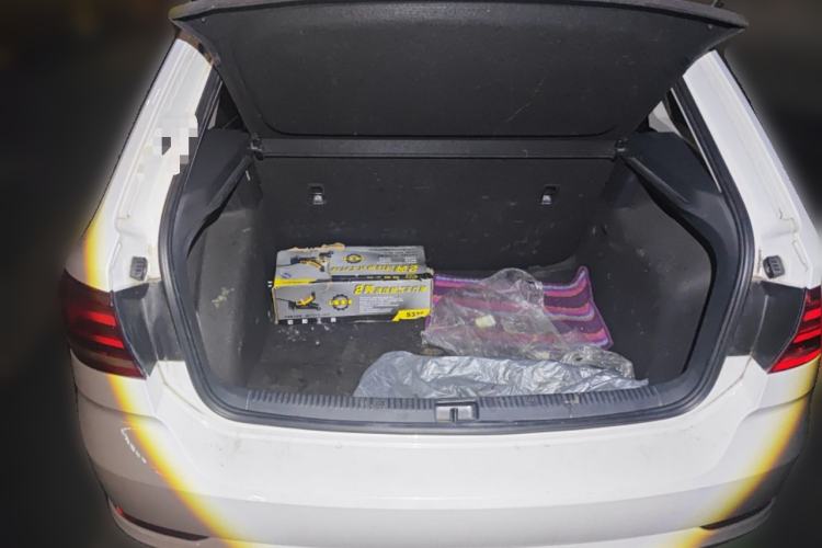 Used Volkswagen Santana 2017 Haval H6 1.6L Automatic Fashion Edition Trunk