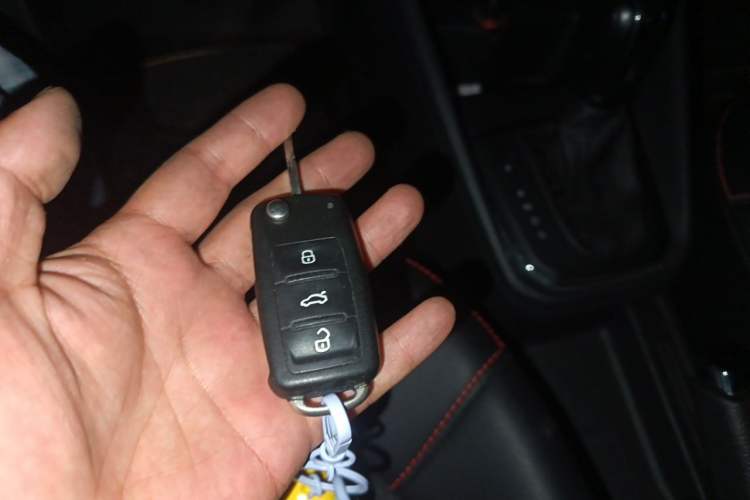 Used Volkswagen Santana 2017 Haval H9 1.6L Automatic Comfort Edition Vehicle Key