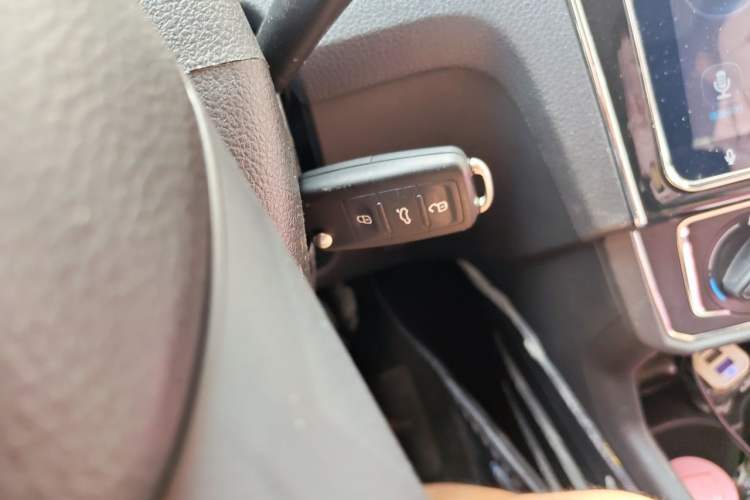 Used Volkswagen Santana 2017 Haval H6 1.6L Automatic Fashion Edition Vehicle Key