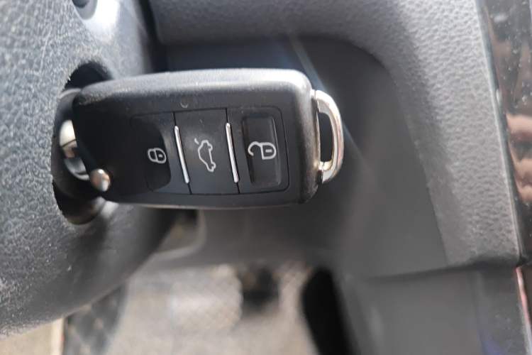 Used Volkswagen Santana 2017 Haval H6 1.6L Automatic Fashion Edition Vehicle Key