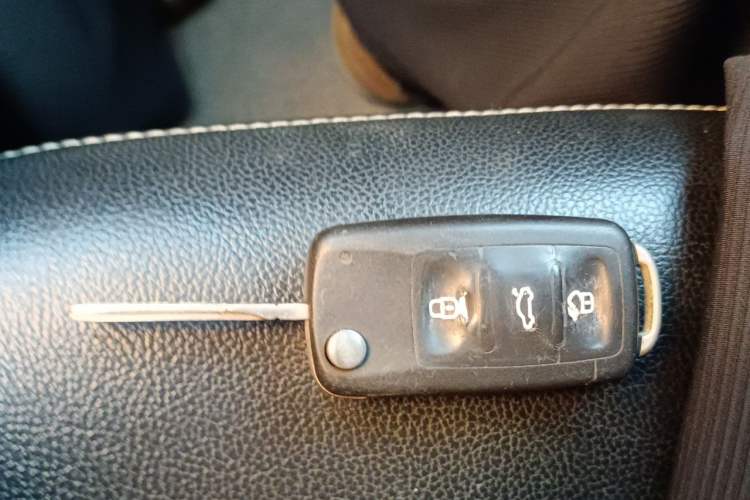 Used Volkswagen Santana 2017 Haval H6 1.6L Automatic Fashion Edition Vehicle Key