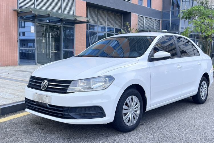 Used Volkswagen Santana 2017 Haval H6 1.6L Automatic Fashion Edition Guazi used car, China used car export, Used car for sale, Used cars, Cheapest cars for sale