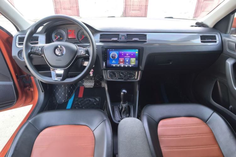 Used Volkswagen Santana 2017 Haval H6 1.6L Automatic Fashion Edition Interior 1