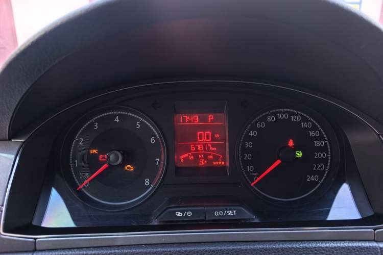 Used Volkswagen Santana 2017 Haval H6 1.6L Automatic Fashion Edition Odometer Close Up
