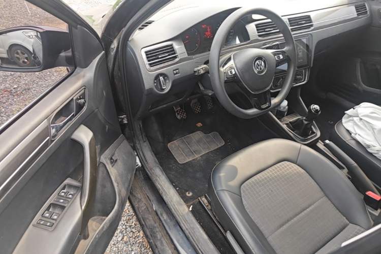 Used Volkswagen Santana 2018 1.5L Manual Comfort Edition Driver Seat
