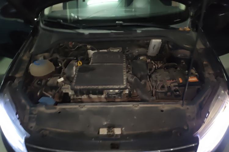 Used Volkswagen Santana 2018 1.5L Automatic Comfort Edition Engine Bay