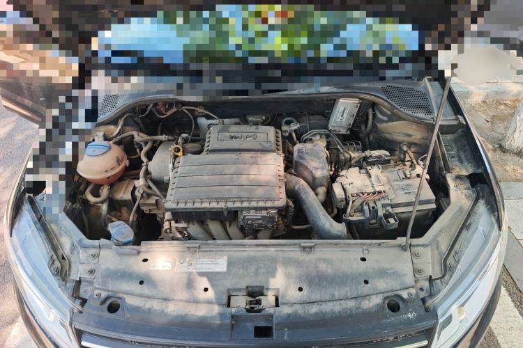 Used Volkswagen Santana 2018 1.5L Automatic Fashion Edition Engine Bay