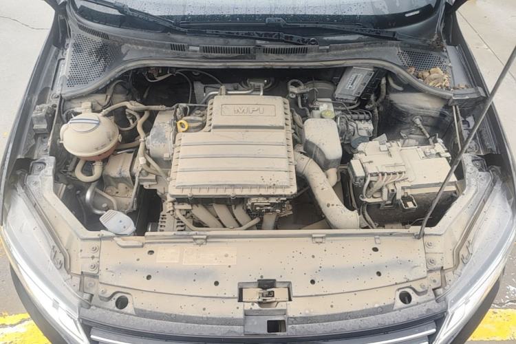 Used Volkswagen Santana 2018 1.5L Manual Fashion Edition Engine Bay