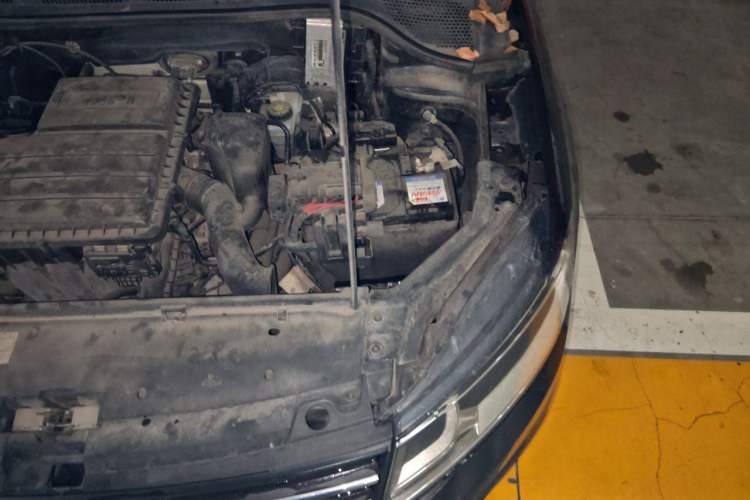 Used Volkswagen Santana 2018 1.5L Automatic Fashion Edition Engine Bay Left