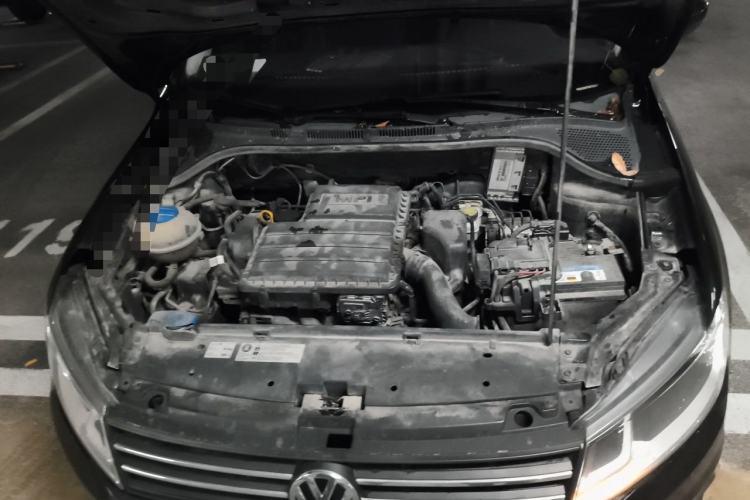 Used Volkswagen Santana 2018 1.5L Automatic Fashion Edition Engine Bay