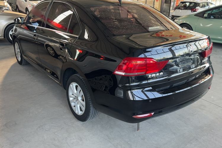 Used Volkswagen Santana 2018 1.5L Manual Comfort Edition Exterior 1