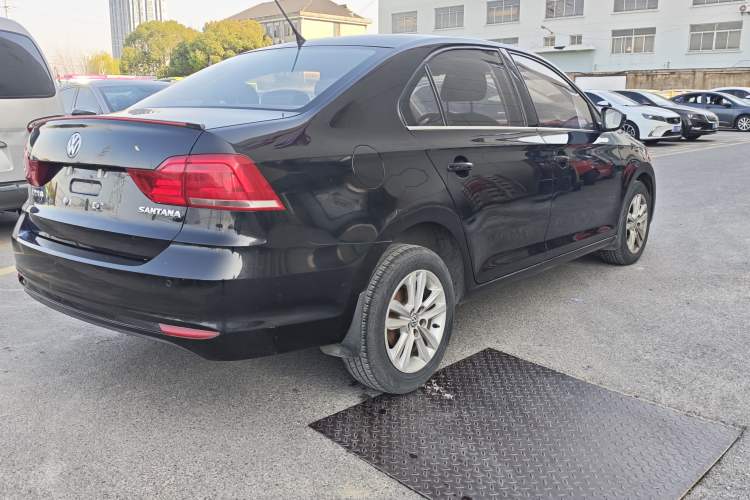 Used Volkswagen Santana 2018 1.5L Automatic Comfort Edition Exterior 4