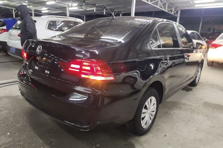 Used Volkswagen Santana 2018 1.5L Manual Fashion Edition Exterior 5