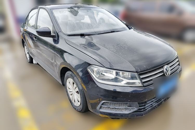 Used Volkswagen Santana 2018 1.5L Manual Fashion Edition Front Right 45 Deg