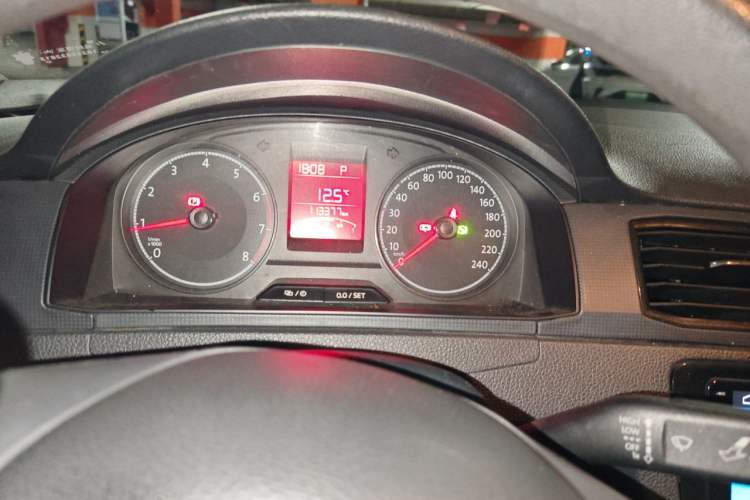 Used Volkswagen Santana 2018 1.5L Automatic Fashion Edition Instrument Cluster