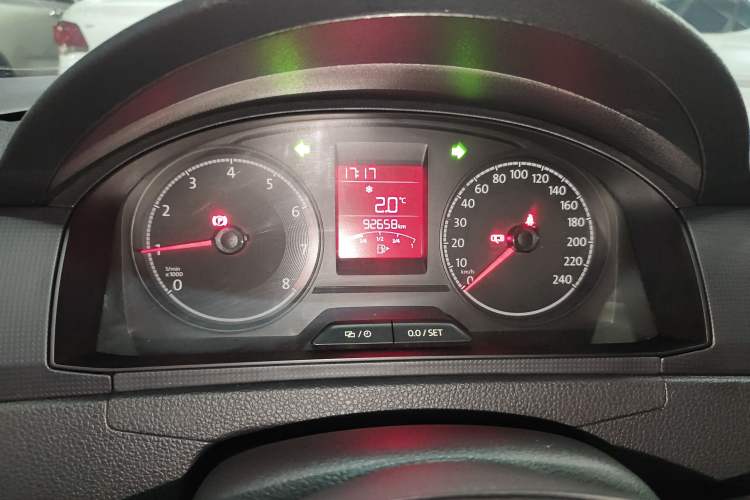 Used Volkswagen Santana 2018 1.5L Manual Fashion Edition Instrument Cluster