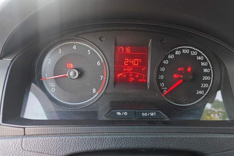 Used Volkswagen Santana 2018 1.5L Manual Fashion Edition Instrument Cluster