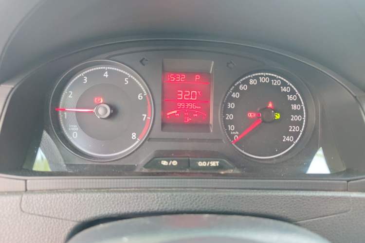Used Volkswagen Santana 2018 1.5L Automatic Fashion Edition Instrument Cluster