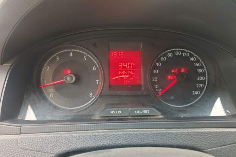 Used Volkswagen Santana 2018 1.5L Manual Fashion Edition Instrument Cluster