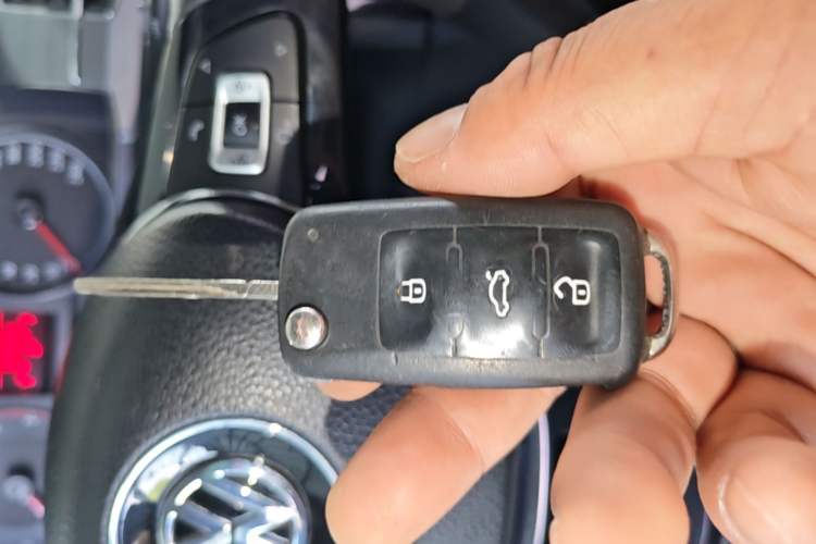 Used Volkswagen Santana 2018 1.5L Manual Comfort Edition Interior 1