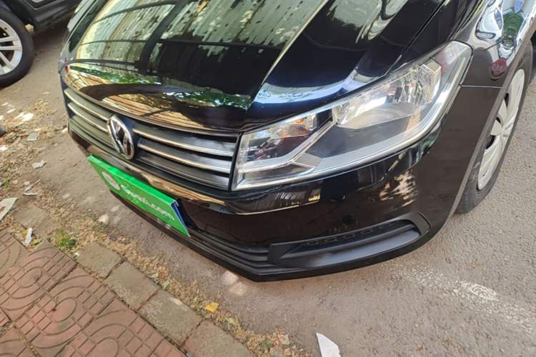 Used Volkswagen Santana 2018 1.5L Automatic Fashion Edition Left Front Headlight