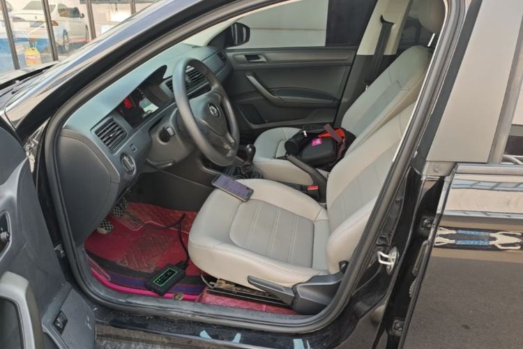 Used Volkswagen Santana 2018 1.5L Manual Fashion Edition Left Front Seat