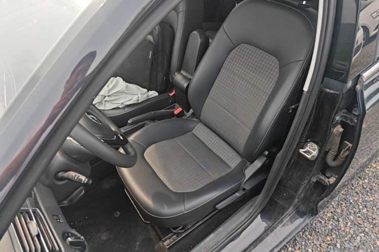 Used Volkswagen Santana 2018 1.5L Manual Comfort Edition Left Front Seat