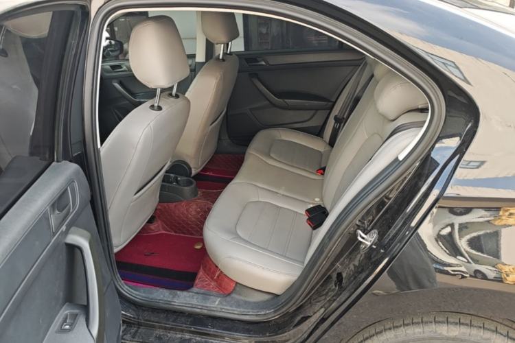 Used Volkswagen Santana 2018 1.5L Manual Fashion Edition Left Rear Seat