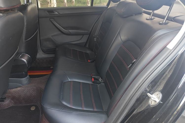 Used Volkswagen Santana 2018 1.5L Manual Fashion Edition Left Rear Seat