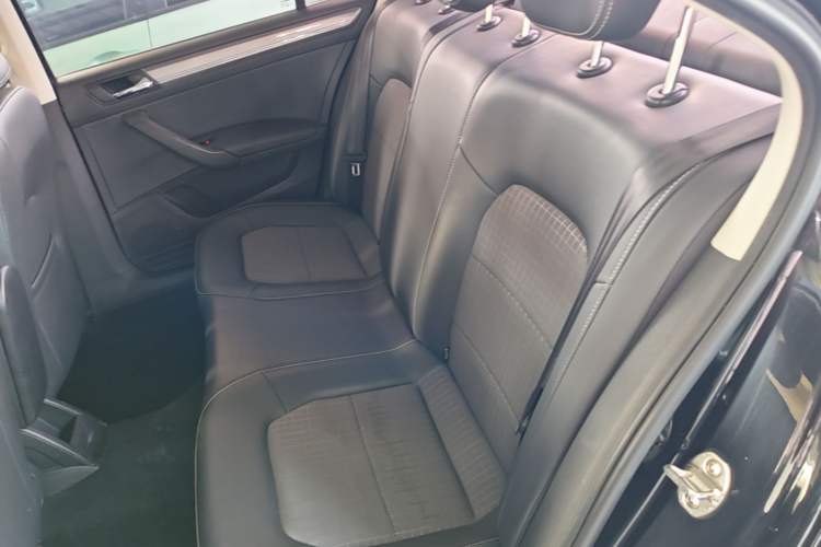 Used Volkswagen Santana 2018 1.5L Manual Comfort Edition Left Rear Seat