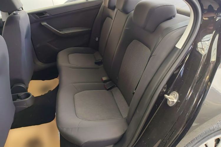 Used Volkswagen Santana 2018 1.5L Automatic Fashion Edition Left Rear Seat