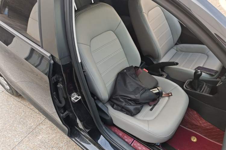 Used Volkswagen Santana 2018 1.5L Manual Fashion Edition Right Front Seat