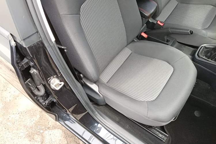 Used Volkswagen Santana 2018 1.5L Manual Fashion Edition Right Front Seat